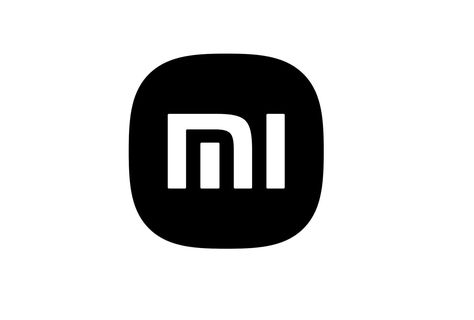 Xiaomi logo in new colors: The company patented it in black and white Xiaomi Logo, White Feed, Mobile Phone Price, Square Logo, Mobile News, Mobile Price, White Colors, New Logo, Corporate Identity