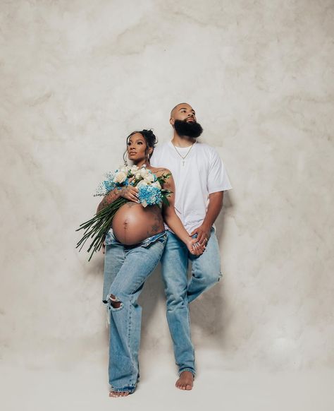 Him And Her Maternity Photos, Fluffy Maternity Dresses For Photoshoot, Boho Maternity Photos Black Women, Denim Family Maternity Shoot, Cute Maternity Outfits For Photoshoot, Black Mom Maternity Shoot, All White Maternity Shoot Black Couple, Maternity Photos Black Couples, Maternity Theme Photoshoot