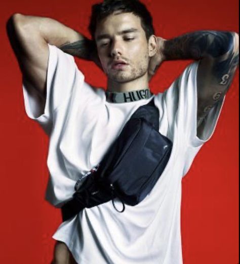 One Direction Liam Payne, One Direction Zayn Malik, Comic Reference, One Direction Wallpaper, Haircut Style, Stella Maxwell, Radio City Music Hall, Social Trends, Mtv Videos