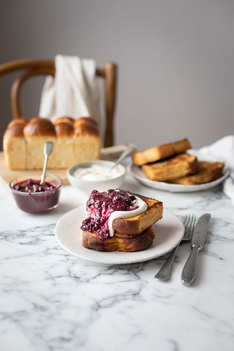 Toast With Cottage Cheese, Berry Compote Recipe, Mixed Berry Compote, Morning Glory Muffins Healthy, Whipped Cottage Cheese, Banana Blueberry Pancakes, French Toast Waffles, Fluffy Pancake Recipe, Kitchen Setup