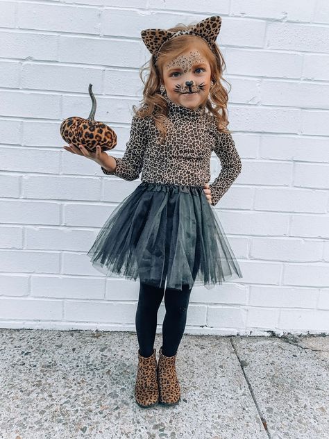 Mommy & Me Halloween Costume Ideas: DIY Leopard Costumes - Something Delightful Blog #leopardcostumes #HalloweenDIY #Mommyandmehalloween #mommyandmecostumes #DIYCostumes #Halloween2019 Kid Girl Halloween Costumes, Girls Halloween Costumes For Kids Diy, Diy Girl Costumes Halloween, Toddler Costumes Girl Diy, Diy Girl Costumes Kids, Costume Ideas Girls Kids, Diy Toddler Halloween Costumes Girl, Toddler Girl Halloween Costume Diy, Halloween Costumes For Kids Girls Cute