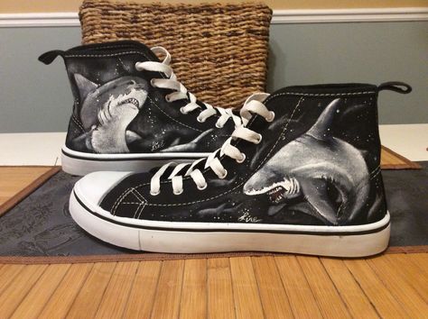 Shark Converse, Shark Clothes, Shark Stuff, Cute Converse Shoes, Shark Shoes, Custom Sneakers Diy, Cute Converse, Painted Sneakers, Shark Themed