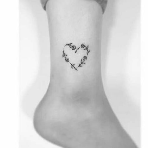 Small Heart Tattoo Ideas - Heart Tattoo made of Roses - Best Heart Tattoos For Women - Cute Designs and Ideas For Hand, Wrist, Finger, Arm, Shoulder, Chest, Back, Leg Small Girl Tattoos, Disney Tattoo, Daughter Tattoos, Tattoo Feminina, Tattoos For Daughters, Flower Tattoo Designs, Ankle Tattoo, Trendy Tattoos, Tattoo Designs For Women