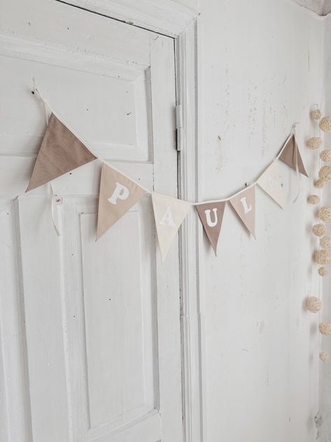 Custom cotton fabric bunting banner with name. Individual order for babygirl PAULA. Choose your text on the garland as HAPPY BIRTHDAY, LAURA ONE, JUST MARRIED etc. White Garland, Cadeau Baby Shower, Wedding Room, Fabric Bunting, Fabric Banner, Custom Banners, Flag Bunting, Bunting Banner, Room Wall Decor