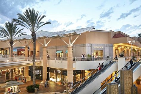 Fashion Valley Mall Mall Images, Mall Photos, Mall Dress, Gap Fashion, Pf Chang, Fashion Valley, Dress Stores, Mall Stores, Outlet Mall