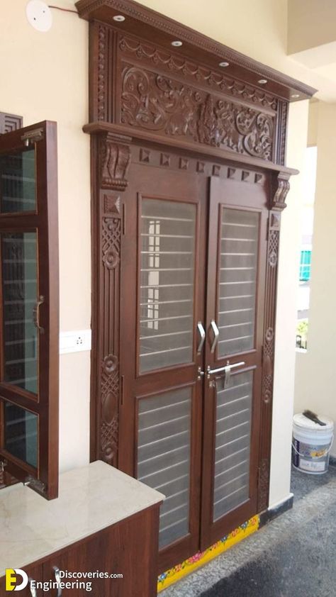 Wooden Main Door Design Ideas - Engineering Discoveries Wooden Door Arch Design, Main Door Frames Entrance, Mesh Double Door Design Wooden, Main Door Frame Design Wooden, Maindoors Design Modern Double Door, Main Door Frame Design Entrance, Mesh Door Design Wooden, Maindoors Design Modern, Main Door Design Ideas