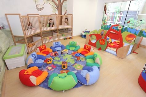 toddler classroom - Google Search Infant Room Ideas, Daycare Room Ideas, Infant Room Daycare, Home Daycare Ideas, Infant Daycare, Daycare Furniture, Childcare Rooms, Daycare Rooms, Daycare Decor