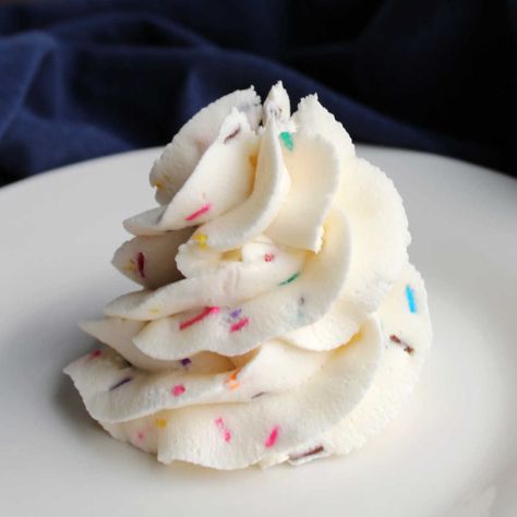 Funfetti Buttercream Frosting, Funfetti Buttercream, Normal Cake, Funfetti Cookie Dough, Funfetti Frosting, Dessert Sandwich, Lemon Dessert, Cake Frosting Recipe, Sugar Cookie Bars