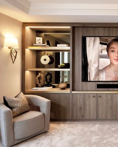 Media Console Built In, Modern Built In Media Wall, Tv Joinery Wall, Built In Bar In Living Room, Classic Tv Wall, Media Wall Shelves, Bar In Living Room, Built In Tv Wall Unit, Tv Wall Cabinets