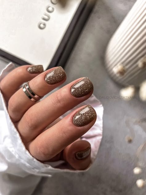 Nail Designs Trends, Nail Polish Colors Fall, Solid Color Nails, Pink Gel Nails, Short Gel Nails, French Manicure Nails, New Nail Designs, Minimal Nails, Nail Art Instagram