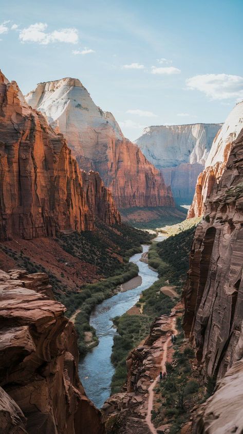 The Ultimate Zion National Park Guide: Best Itinerary & Attractions Travel National Parks, America National Parks, Best National Parks In The Us, Grand Canyon Aesthetic, National Parks Aesthetic, Travelling Usa, The Narrows Zion National Park, National Park Aesthetic, Zion National Park Photography