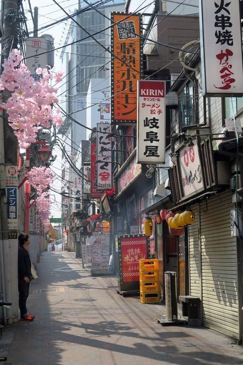 Asian City, Tokyo Aesthetic, Monte Fuji, Japan Street, Tall Buildings, Japan Photography, Tokyo Street, Japan Aesthetic, Aesthetic Japan