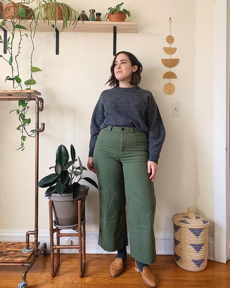 Dear Jesse Kamm, Hi! Shannon Buckley here. This time last year I was ecstatic to see that you released size 12 in your Sailor Pant finally,… Shannon Buckley, Hipster Barista, Grunge Cottagecore Outfits, Feel Wanted, Tall Models, Outfits Gorditas, Jesse Kamm, Minimalist Fashion Women, Cottagecore Outfits