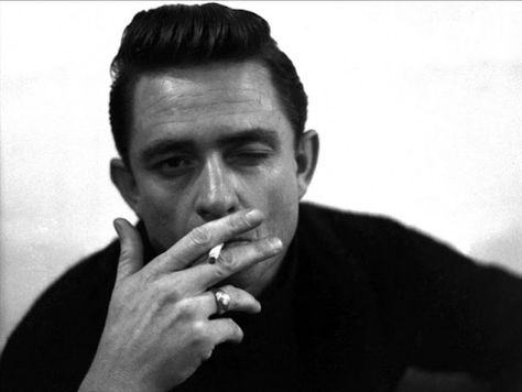 40 Cool Pics of a Young Johnny Cash in the 1950s and Early 1960s ~ Vintage Everyday Country Music Tattoos, Cash Tattoo, Johnny Cash Tattoo, Johnny Cash Quotes, Music Tattoo Sleeves, Tattoo Pics, June Carter Cash, Tattoo Music, Men Inspiration