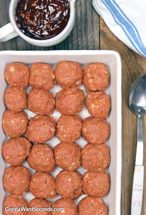 Homemade Bbq Meatballs, Stovetop Meatballs, Barbecue Meatballs, Beef Barbecue, Bbq Appetizers, How To Make Bbq, Bbq Meatballs, Meatball Recipes Easy, Tasty Meatballs