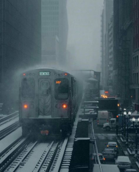 New York City Streets, Architecture Photography Buildings, Chicago Aesthetic, New York Night, Winter City, Dark City, Living Modern, Chicago Architecture, U Bahn