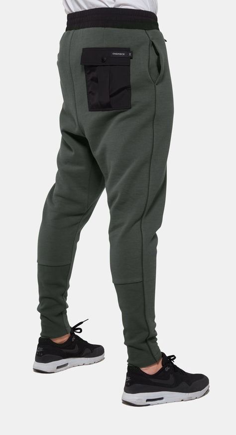 Pola Jaket, Sporty Outfits Men, Celana Kargo, Sport Clothes, Track Pants Mens, Pants Outfit Men, Joggers Outfit, Jumpsuit Men, Mens Pants Fashion