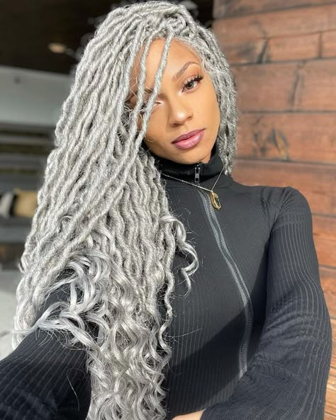 Silver Locs, Grey Hair Braids, Curly Faux Locs, Faux Locs Hairstyles, Locs Hairstyles, Goddess Braids, Box Braids Hairstyles, Crochet Braids, Wig Styles