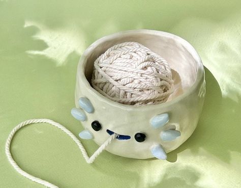 Yarn bowls diy