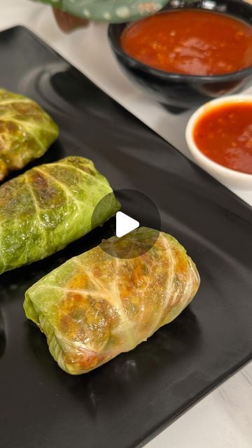 Veg Starter Recipes, Healthy Rolls, Rolled Chicken Recipes, Momos Recipe, Cabbage Rolls Recipe, Chicken Healthy, Recipes Snacks, Quick Recipes Snacks, Healthy Teas