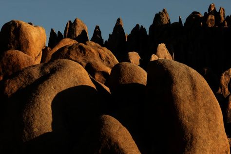 Confederate legacy spurs movement to rename Alabama Hills - Los Angeles Times Southwestern Gothic, Alabama Hills, Yale Law School, Great Basin National Park, Yucca Valley, Western Film, Film History, Trout Fishing, Place Names