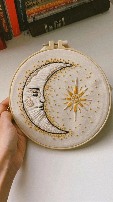 Sun And Moon Embroidery Pattern, Moon And Sun Embroidery, Embroidery Sun And Moon, Sun Moon Embroidery, Sun Embroidery Pattern, Embroidery Inspiration Simple, Cool Embroidery Ideas, Embroidery Simple Design, Moon Embroidery Pattern