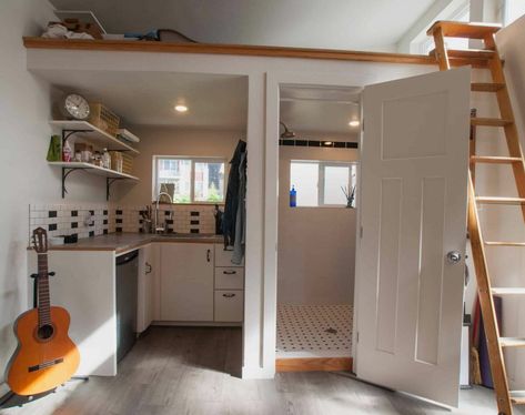 Art Studio & Tiny House 200 Sq Ft Studio, Tiny House 200 Sq Ft, Loft With Ladder, Studio Tiny House, French Bathroom, Kitchen French, Bohemian Cottage, Studio Loft, Backyard Studio