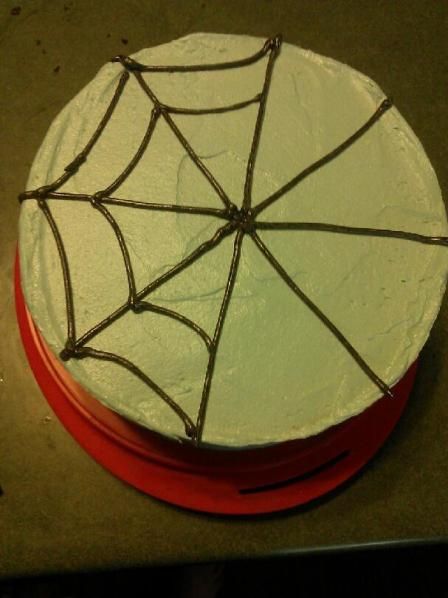 Easy Spiderman Cake, Birthday Cake For Men Easy, Birthday Cake For Men, Cake For Men, Spiderman Birthday Party Decorations, Spider Man Cake, Spiderman Cake Topper, Spiderman Birthday Cake, Superhero Birthday Cake