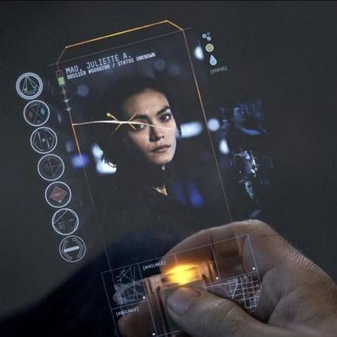 Science And Tech In Syfy's 'The Expanse': It May Look Like A Cell Phone But It's A Hand Terminal Survival Gardening, Urban Survival, Future Tech, Cellular Phone, A Cell, Acropolis, Futuristic Technology, Future Technology, The Cell