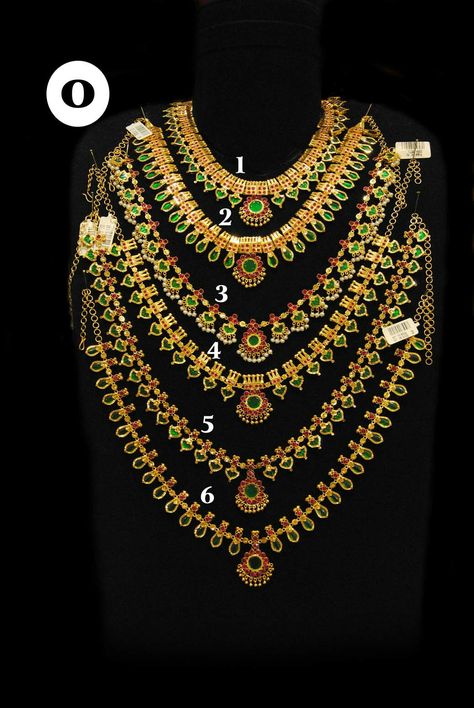 Palakka Mala Kerala, Nagapadam Necklace, Marriage Ornaments, Palakka Mala, Kerala Jewellery, Antique Necklace Gold, Fashion Jewelry Necklaces Gold, Bridal Necklace Designs, Gold Temple Jewellery