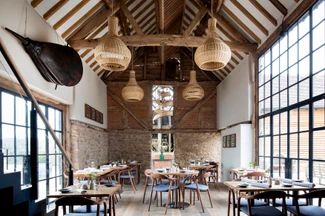 Interiors at Pensons Restaurant English Cafe, Barn Cafe, Barn Restaurant, Country Restaurant, Farm Hotel, Cow Shed, Best Pubs, Basket Lighting, Entertaining Space