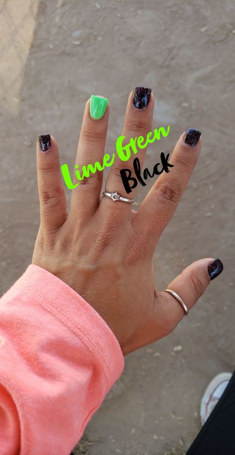 Black And Lime Green Nails Acrylic, Vegas Nails Ideas Short, Green And Black Nail Ideas, Nails Ideas Green, Acrylic Nails Green, Sweet 16 Nails, Lime Green Nails, Girly Nails, Checkered Nails