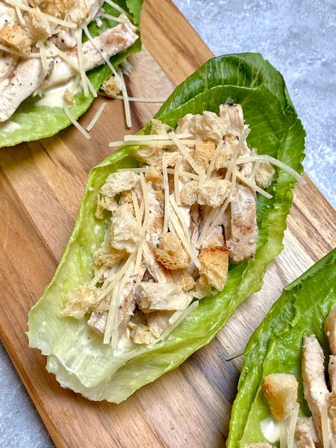 Chicken And Cucumber Lettuce Wraps, Chicken Ceasar Lettuce Boat, Cesar Chicken Lettuce Wraps, Caesar Lettuce Wraps, Healthy Chicken Ceasar Wrap, Healthy Chicken Ceaser Wraps, Ceaser Chicken Salad Recipe, Chicken Caesar Salad Wrap Recipe, Caesar Chicken Lettuce Wraps