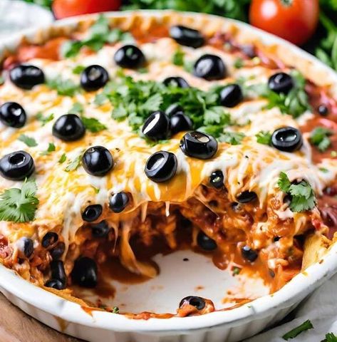 Discover the Ultimate Enchilada Pie Recipe That Will Leave You Craving More | Ridley's Wreckage | NewsBreak Original Enchilada Pie Recipe, Frito Taco Salad, Chicken And Vegetable Bake, Enchilada Pie, Pies Savory, Ww Lunch, Carolina Bbq Sauce, Carolina Bbq, Pork Chops And Rice