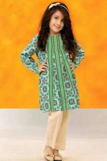 Pakistani Kids Dresses, Dress Designs For Girls, Girls Dresses Sewing, Kids Frocks Design, Kids Dress Wear, Baby Dress Design, Salwar Kamiz, Lawn Dress