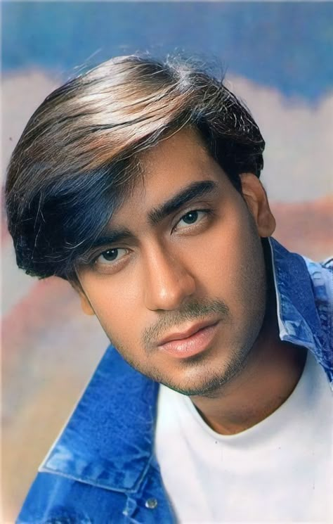 Imam Image, Ms Doni, Love You Papa, Ajay Devgan, Legend Stories, Peacock Pictures, New Photo Style, Poses For Photography, Best Poses For Photography