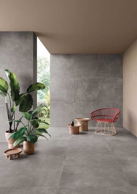 Concrete Interiors, نباتات منزلية, Beton Design, Concrete Walls, Concrete Look Tile, Concrete Home, Ceramic Floor Tiles, Concrete House, Bathroom Reno