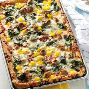 Pepper Sausage Pizza Firehouse Meals, Sausage Pizza Recipe, Firehouse Recipes, Pizza Waffles, Pizza Buffet, Potato Corn Chowder, Pizza Pies, Homemade Pizzas, Pizza Stromboli