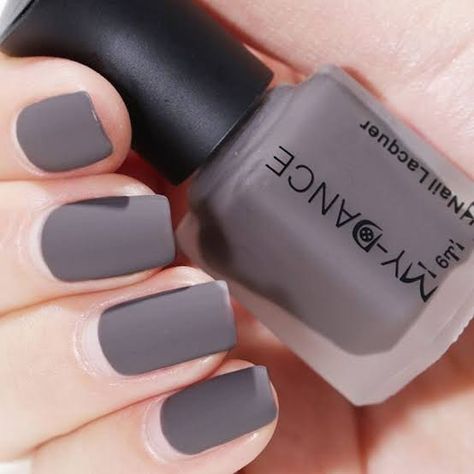 Matte Nail Polish Colors, Matte Gel Nails, Wedding Nail Polish, Grey Nail, Stamping Nail Polish, Nail Paint Shades, Grey Nail Polish, Matte Nail Polish, Uv Gel Nail Polish