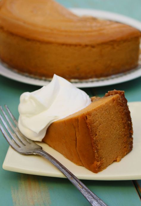 Deep Dish Pumpkin Pie with Maple Cookie Crust Pumpkin Pie With Cookie Crust, Deep Dish Pumpkin Pie, Thanksgiving Pie Recipes, Big Pumpkin, Maple Cookies, Thanksgiving Pies, Pumpkin Pie Recipes, Cookie Crust, Think Food