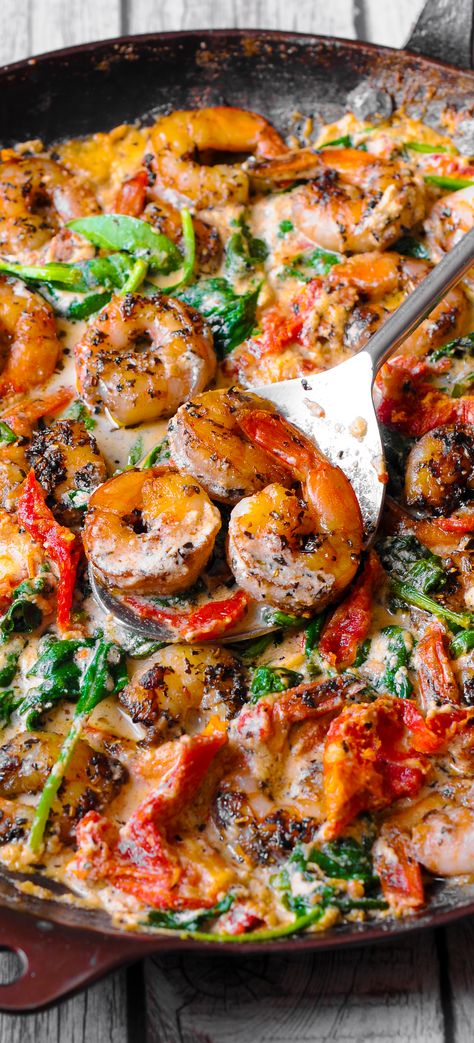 creamy shrimp in a pan Creamy Shrimp And Potatoes, Creamy Shrimp And Crab Spinach, Shrimp Bell Pepper Recipe, Christmas Shrimp Recipes, Rock Shrimp Recipe, Shrimp And Peppers Recipe, Quick Sunday Dinner, Shrimp In Sauce, Marry Me Shrimp