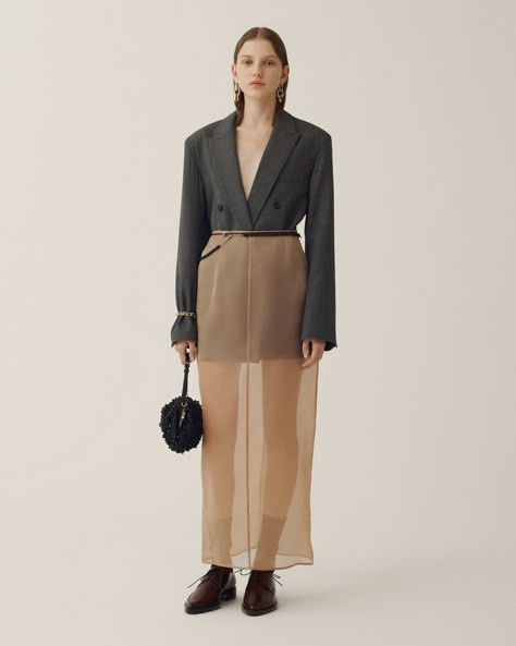 Fabiana Filippi Pre-Fall 2024 [PHOTOS] Asymmetrical Skirt Outfit, Color Trend 2024, Winter Layering Outfits, Sheer Layering, Basic Blouses, Sheer Skirt, Layering Outfits, Fall Skirts, Vintage Vogue