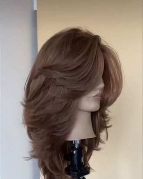 **😔🌹 Flared Layered Hair, Butterfly Shag Haircut Long Hair, Y2k Haircut Long, Flip Out Hair, Multilayered Haircut, 80s Layered Hair, Square Layers Haircut, 70s Layers, Layers Haircut Tutorial