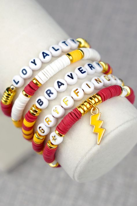 DIY Gryffindor Bracelet Set - Happiness is Homemade Bracelets Ideas Preppy, Clay Bead Bracelets Ideas, Bead Bracelets Ideas, Bracelet Ideas Clay Beads, Taylor Swift Friendship Bracelet Ideas, Friendship Bracelet Ideas, Taylor Swift Friendship Bracelet, Elementary Art Lessons, Harry Potter Bracelet