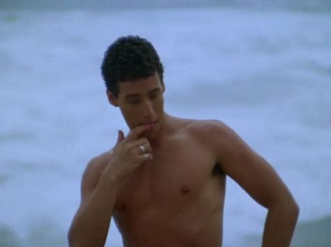 Adam Sandler Young Aesthetic, 90s Adam Sandler, Adam Sandler Pfp, Adam Sandlercore, Adam Sandler Wallpaper Aesthetic, Adam Sandler Tattoo, Young Adam Sandler, Adam Sandler Wallpaper, Adam Sandler 90s