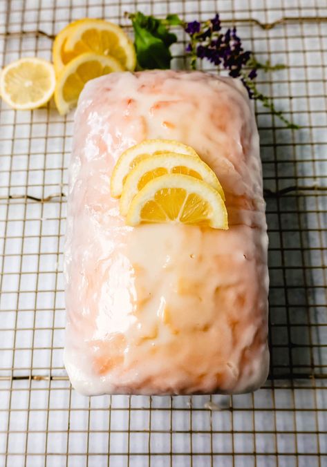 Best Lemon Loaf, Lemon Loaf Bread, Lemon Bread Recipe, Lemon Loaf Cake Recipe, Lemon Bread Recipes, Lemon Loaf Recipe, Starbucks Lemon Loaf, Modern Honey, Starbucks Lemon