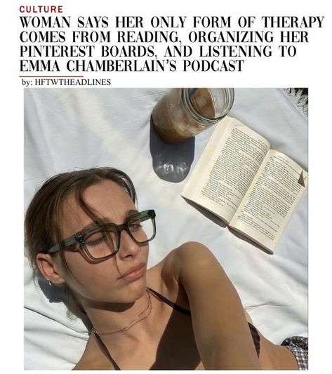 Emma Chamberlain Reading, Reading Coffee, Chloe Rose, Emma Chamberlain, Just Girly Things, My Vibe, Role Models, Girly Things, Dream Life