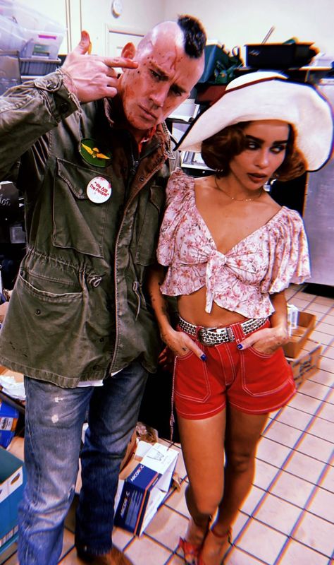 Cute Halloween Costumes For Couples From Movies, Zoey Kravitz, Holloween Costumes, Zoe Isabella Kravitz, Best Celebrity Halloween Costumes, Movie Halloween Costumes, Halloween 23, Zoë Kravitz, Celebrity Halloween Costumes