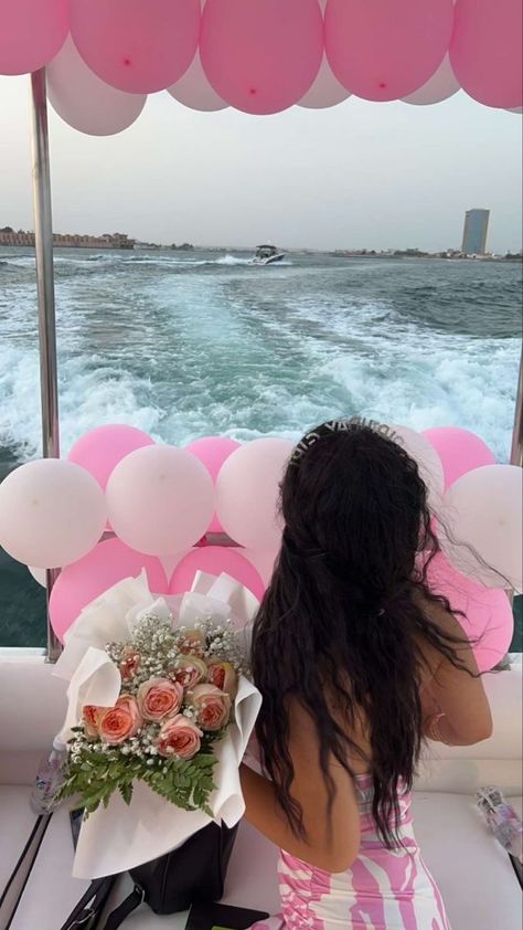 Yacht Party Theme, Sweet Sixteen Birthday Party Ideas, 21st Bday Ideas, Harry Birthday, Birthday Goals, Glow Birthday, Birthday Ideas For Her, Cute Birthday Ideas, Yacht Party