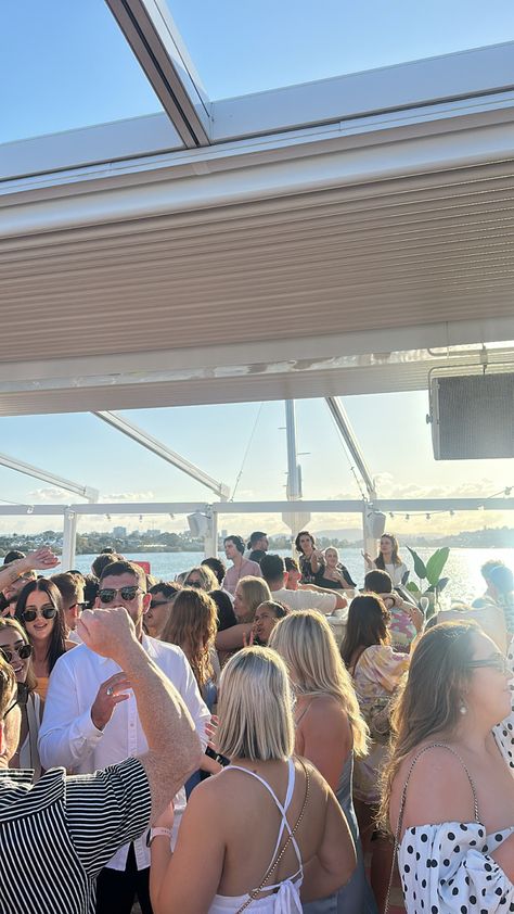 Part boat summer summertime yacht rich old money sunshine afternoon sunset sunrise boat party nightclub partying Brisbane Australia, Boat Party, Luxury Yachts, Brisbane, Oasis, Party Outfit, Australia